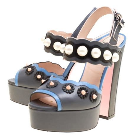 fendi faux pearl sandals